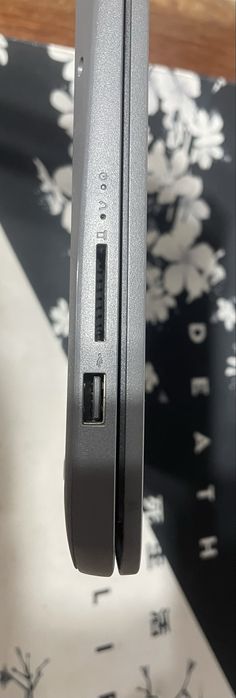 Продам ноутбук Lenovo