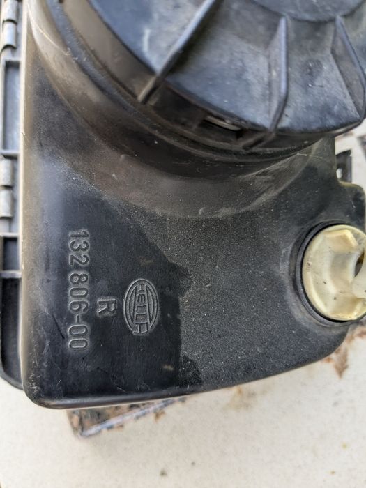 Фар Фолксваген корадо десен