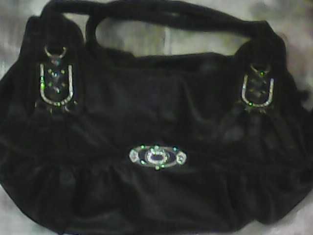 Сумки женские кожаные.