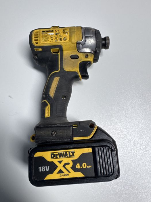 Set Dewalt DCD791+DCF787
