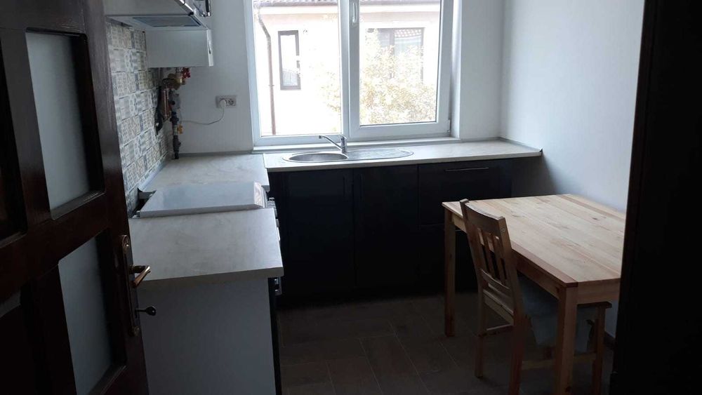 Proprietar inchiriez apartament 2 camere bloc nou