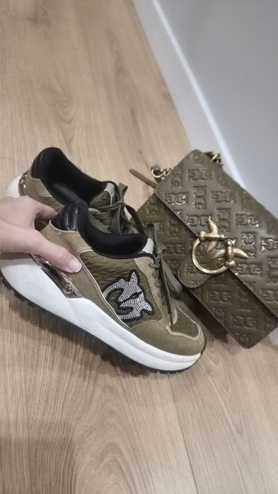 Маратонки PINKO 39 размер