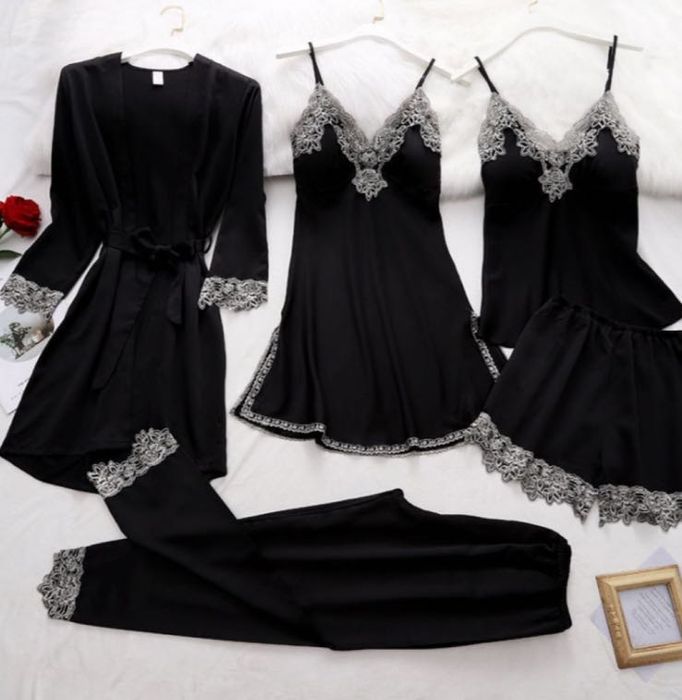 Дамски сатениран комплект за спане от 5 части