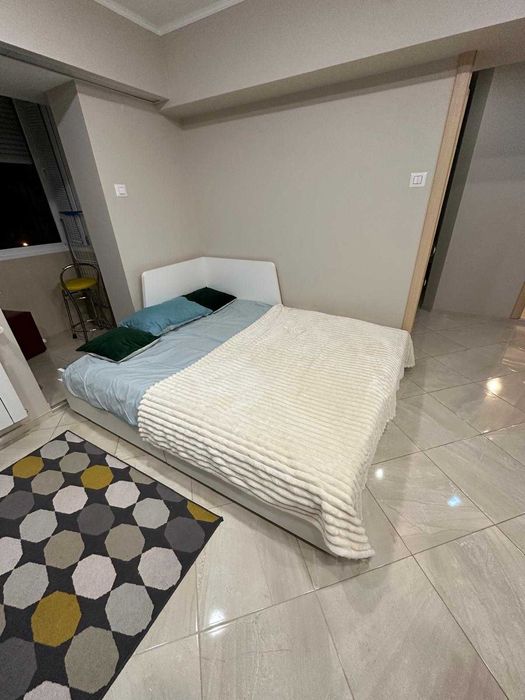 Inchiriez garsoniera 40 m2 Aviatiei , Medlife Baneasa