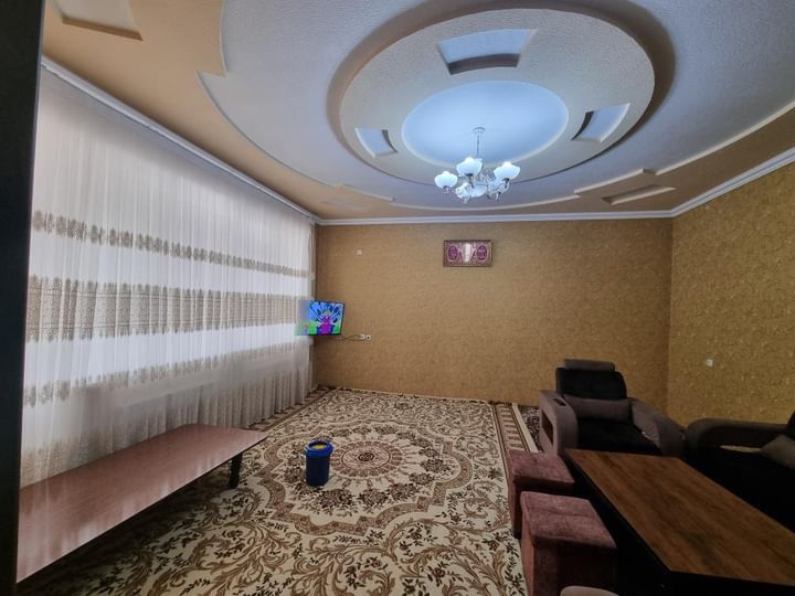 Hovli sotiladi qiziqanla tel qiling