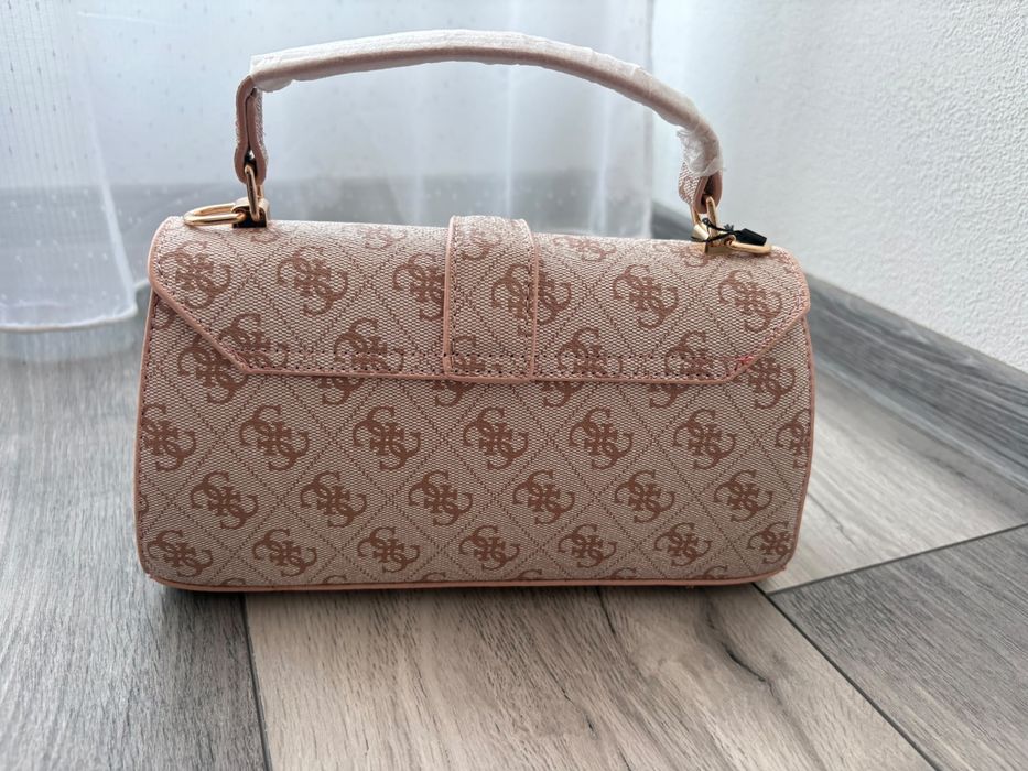 Geanta noua guess
