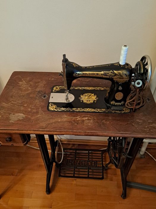 Шевна машина Сингер