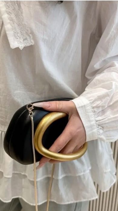 Сумка срочно продам