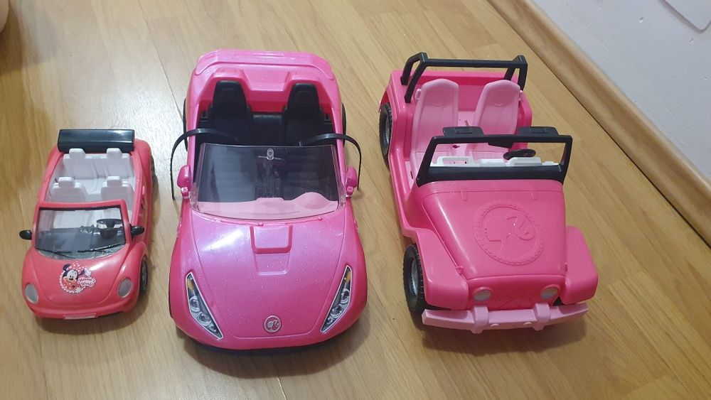 Masina sau barca lui Barbie