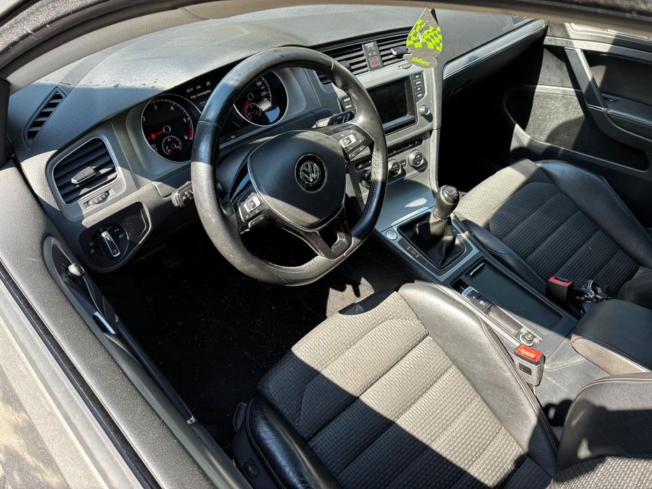 VOLKSWAGEN Golf 2015 — imagine 5