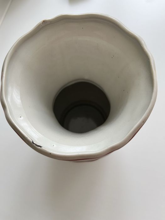 Българска порцеланова ваза