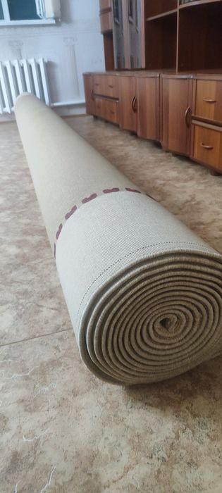 Продается ковер.