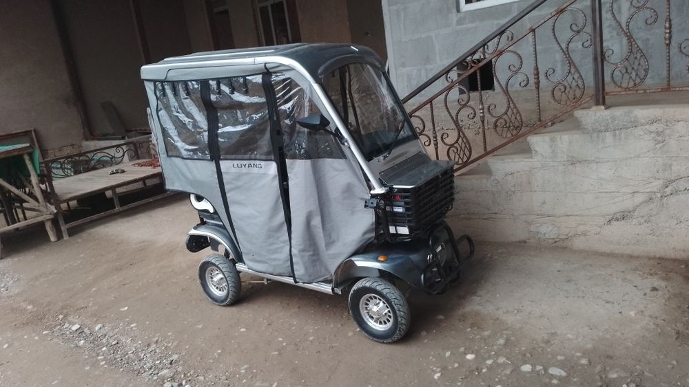 Skuter 4 gʻildirakli