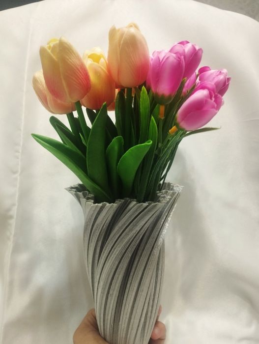 Gulli Dekorativ Vaza / Декоративная Ваза с Цветами