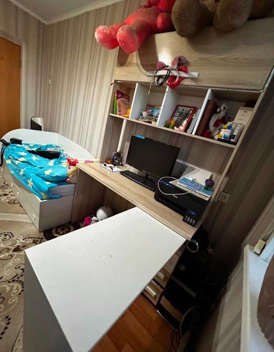 Подростковый гарнитур