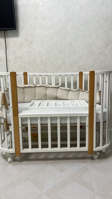 Продам детскую кроватку