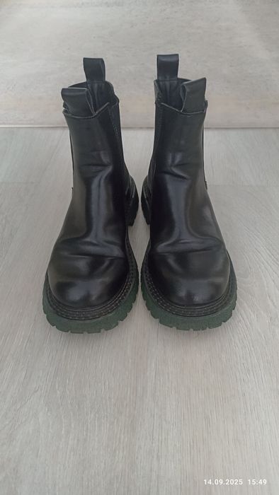 Ботинки и полуботинки женские