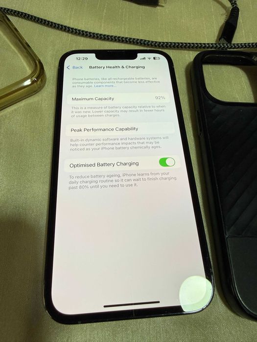 iPhone 13 Pro 128GB Baterie 92% + Casti + 2 Huse + Cablu 2m SuperFast