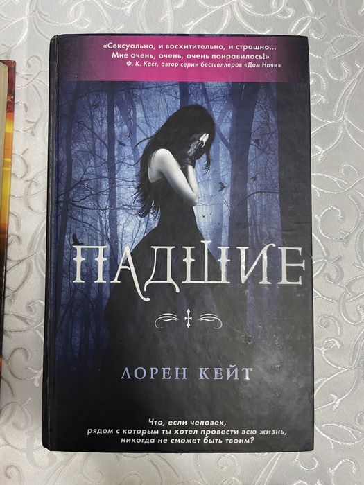 Продам книги