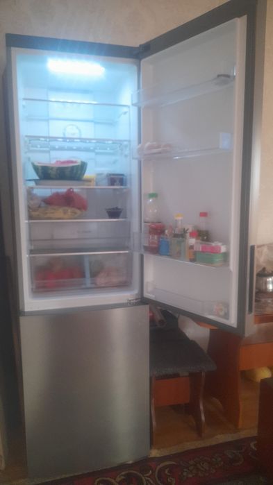 Холодильник продам