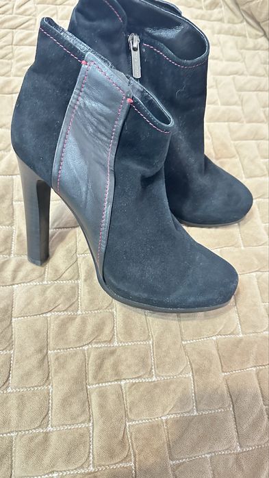 Продам туфли и ботильоны