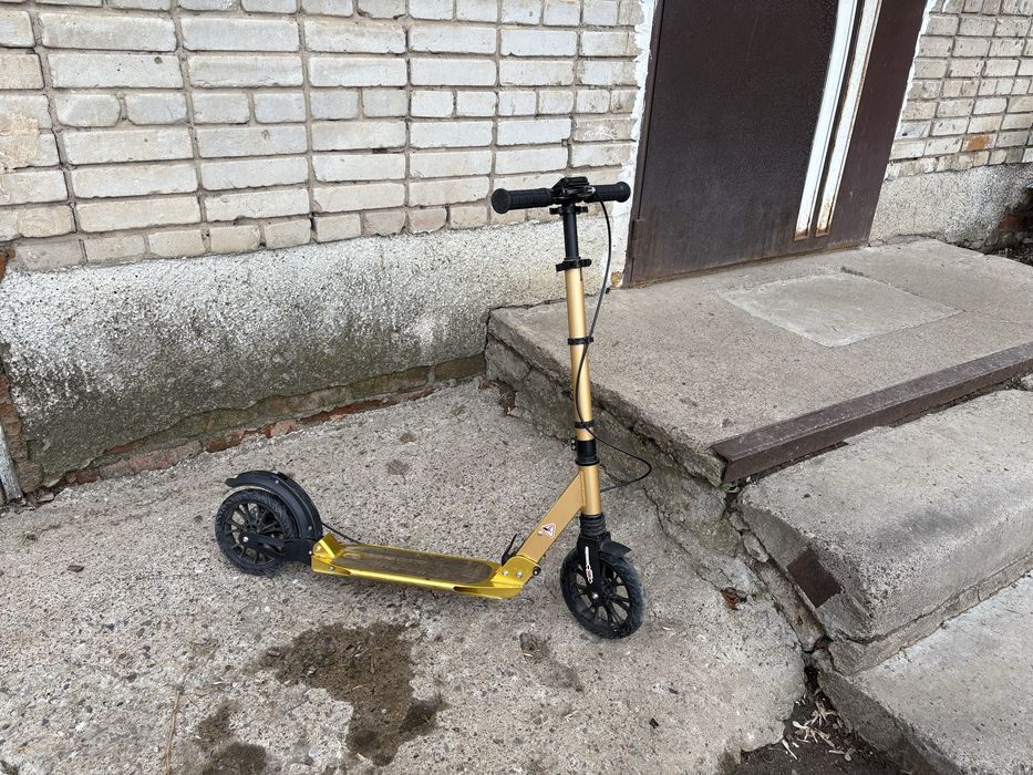 Детский самокат б/у