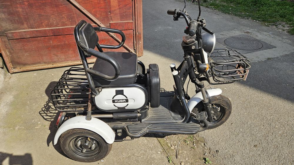 Motociclu (Tricicleta) electric Kuba
