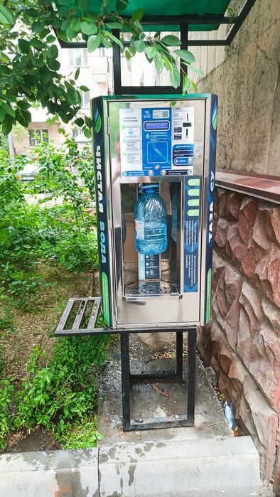 Продам автомат по продаже воды