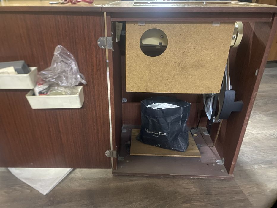 Швейная машинка