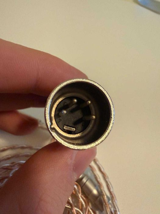 Cablu Audio Balansat Custom XLR 4-Pin la Dual 3.5mm