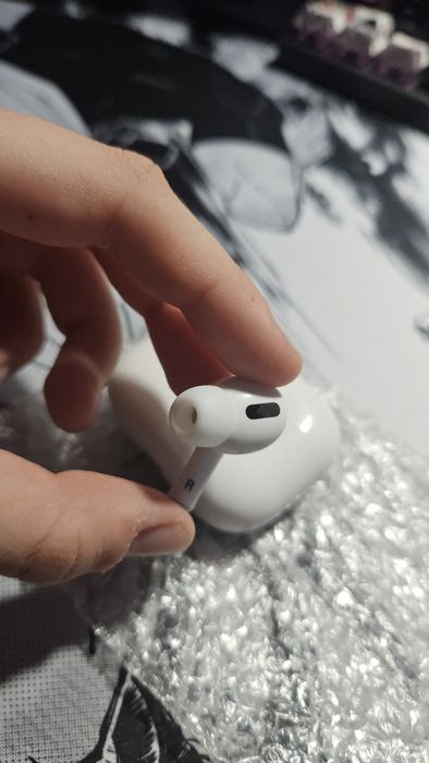 Apple airpoda pro  безжични слушалки