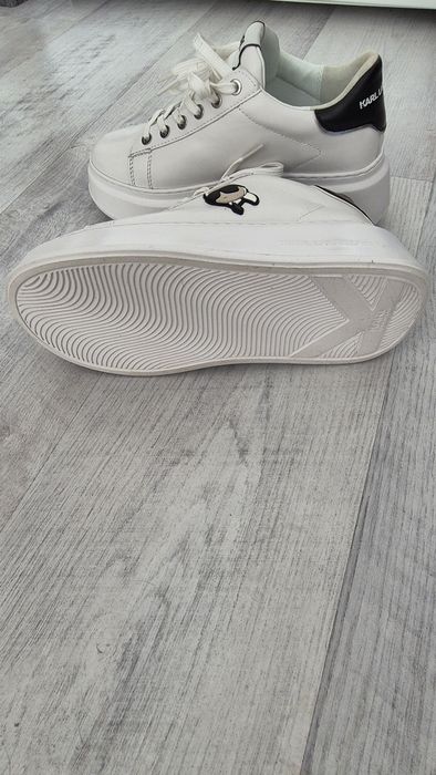 Adidasi Karl  Lagerfeld masura 37
