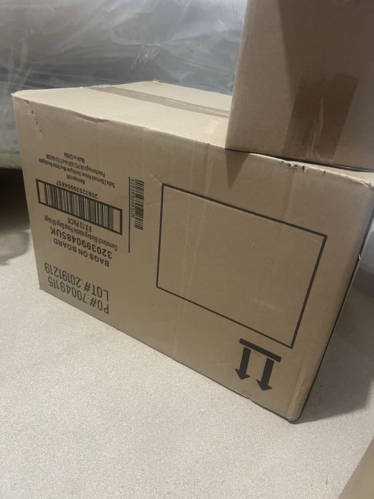 Donez pungi pentru catei