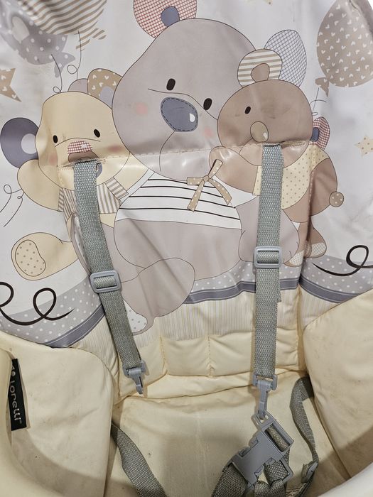 Стол за хранене на бебе