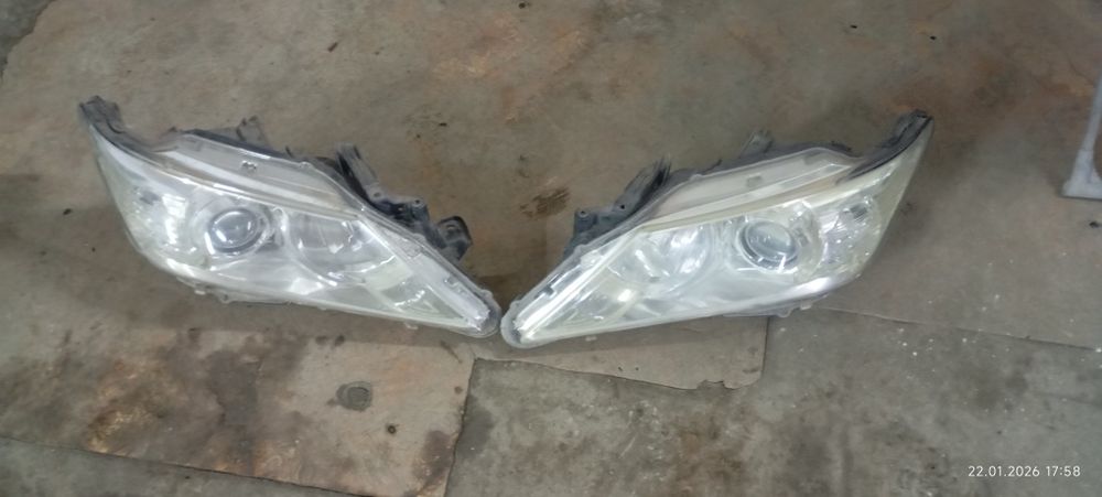 Продам фары камри 50