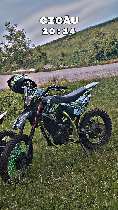 Vînd cross 150cc