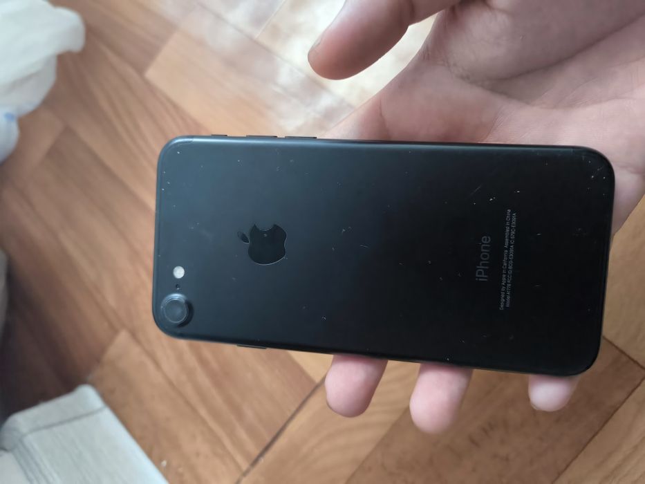 Iphone 7 в хорошем состоянии
