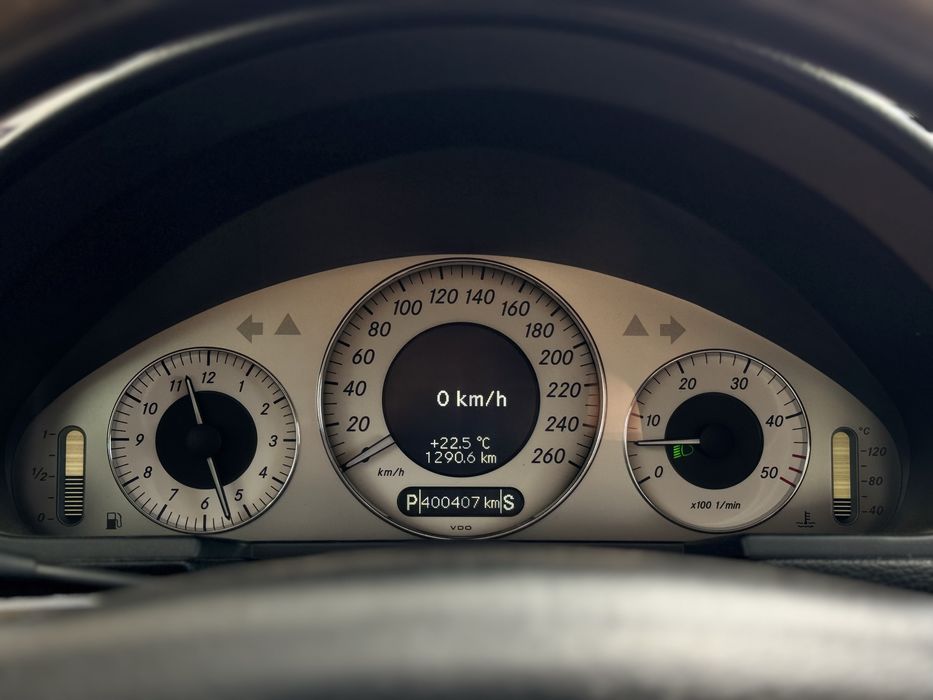 Mercedes-Benz E 320 CDI 4MATIC Avantgarde AirMatic