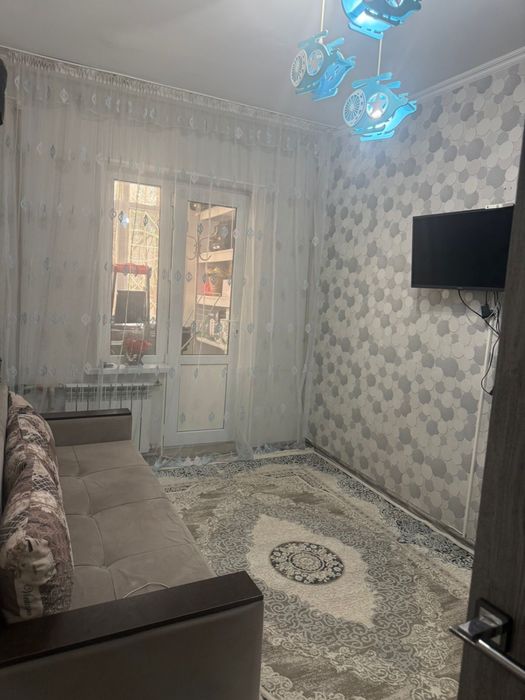 Продается квартира -3 комнатная на 1 этаже мкр Алатау 37