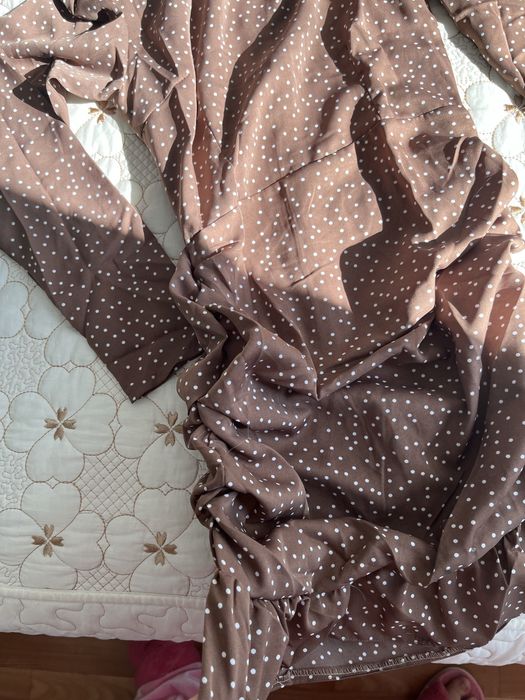 Платье новое 42 размер