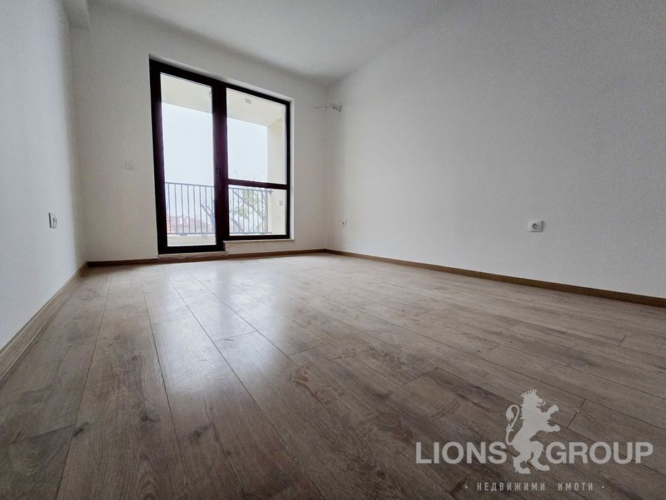 Продава се Двустаен апартамент в Варна, Бриз - 62 кв.м за 1398 €/кв.м - Снимка #5