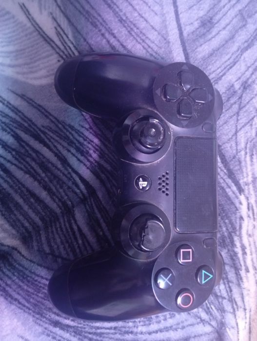 Joystick PS4  80 lei