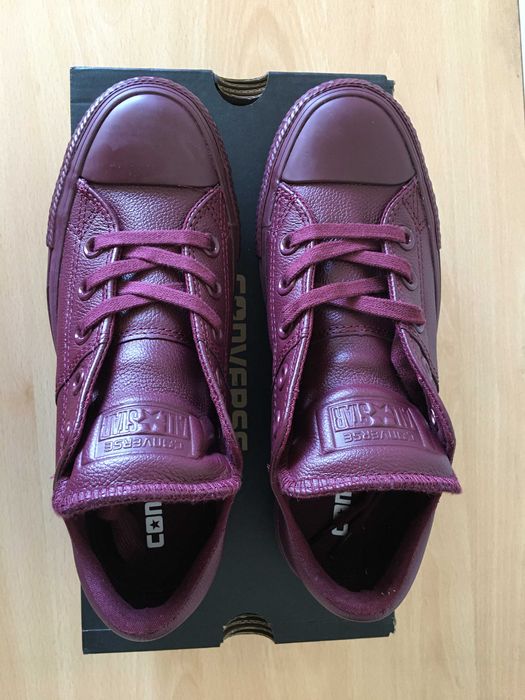 нови кецове Converse от естествена кожа. 35 номер