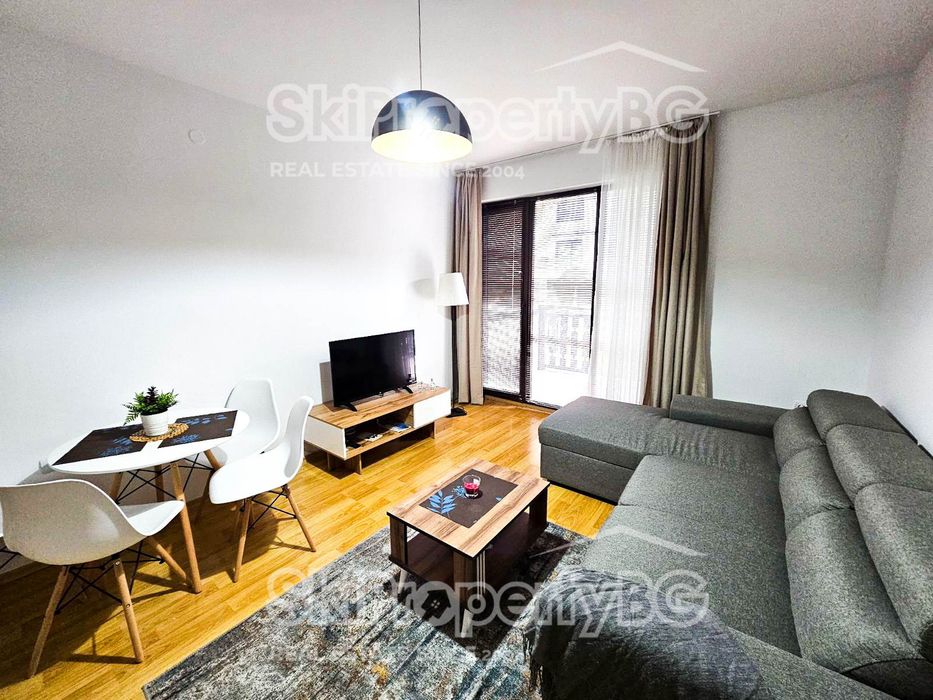 Продава се Двустаен апартамент в Разлог - 55 кв.м за 1073 €/кв.м - Снимка #2