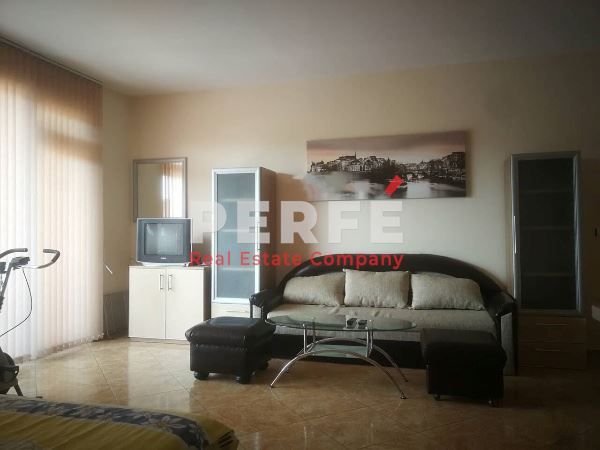 Продава се Едностаен апартамент в к.к. Слънчев бряг - 54 кв.м за 963 €/кв.м - Снимка #1