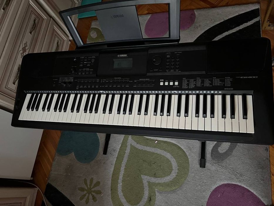 Синтезатор Yamaha PSR EW 400