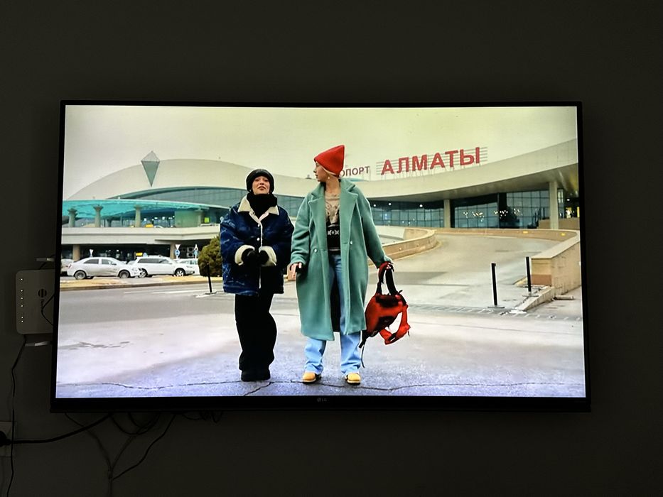 Телевизор  LG UF850V