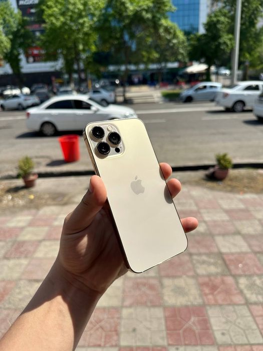 iphone 13 Pro Max 672,000 sum 12 oʻy