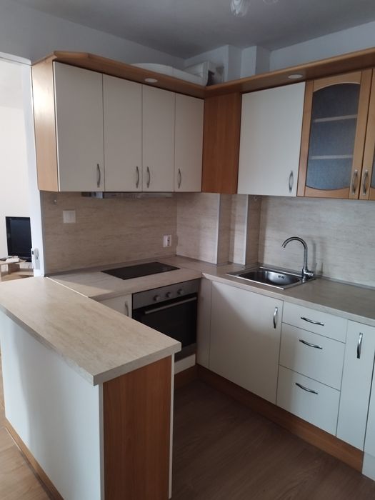 Продавам използвани мебели, цена по договаряне, вземане от място