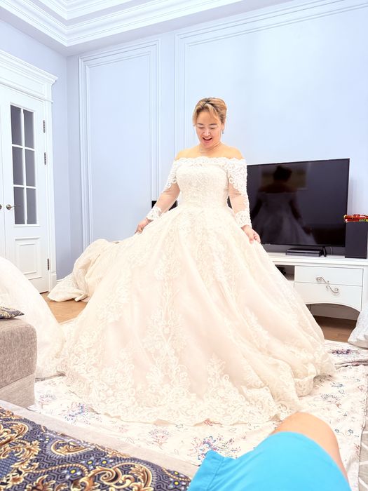 Продам свадебное платье